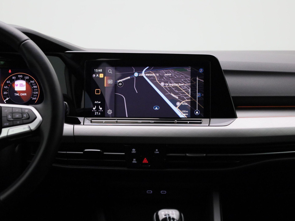 Volkswagen Golf 1.5 tsi | virtual cockpit | navigatie | dab | stoel/stuur v