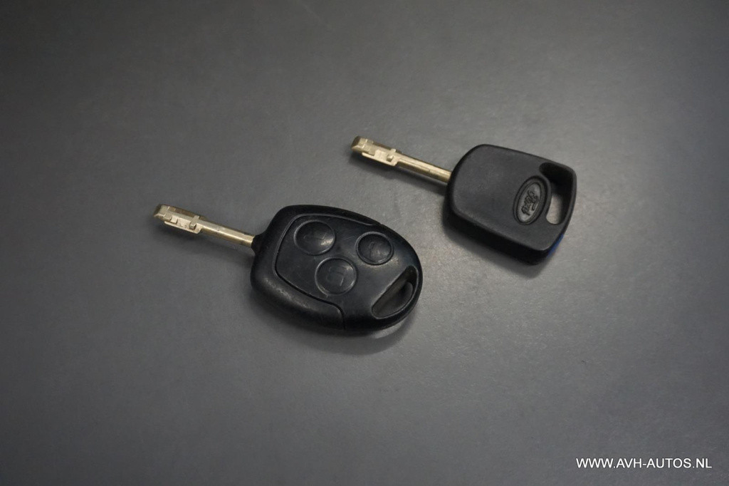 Ford Fusion 1.4-16v cool & sound