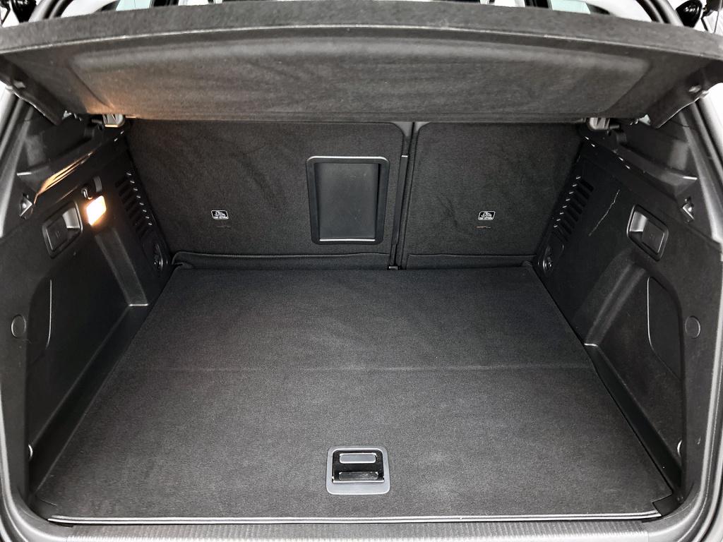 Peugeot 3008 hybrid 225 pk allure | rijklaar | stoelverwarming | elektronis