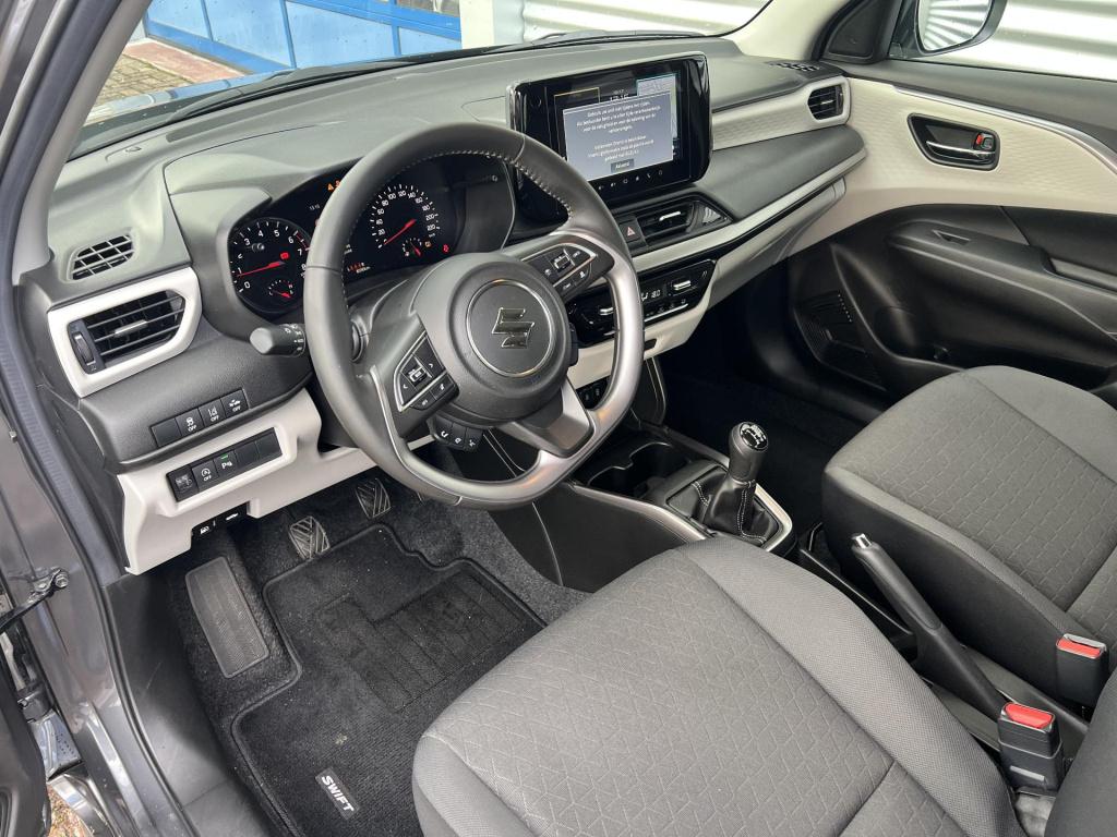 Suzuki Swift 1.2 style smart hybrid
