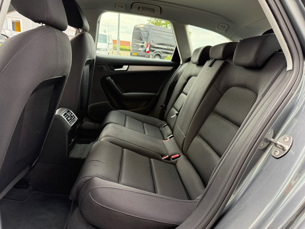 Audi A4 avant 1.8 tfsi pro line