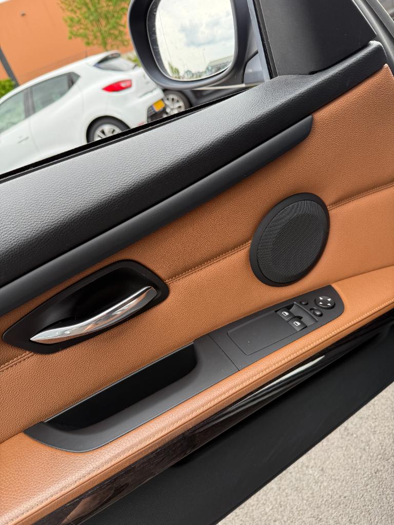 BMW 3-serie e92 320i corporate lease mineralgrey edition