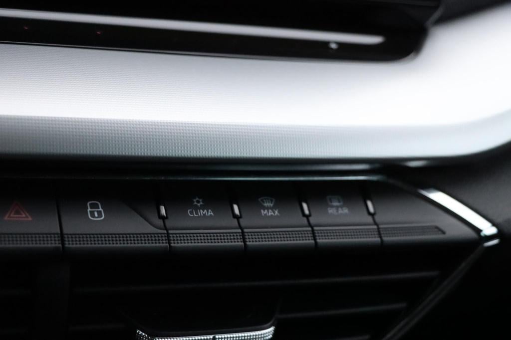 Skoda Octavia combi 1.4 tsi iv style 204pk dsg6