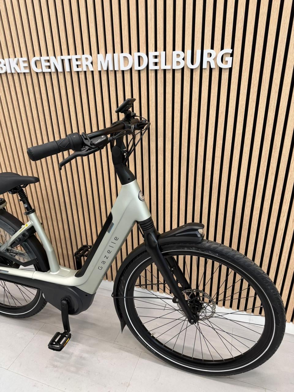 Gazelle Avignon C380 Bosch Performance Line 53CM 500Wh Belt