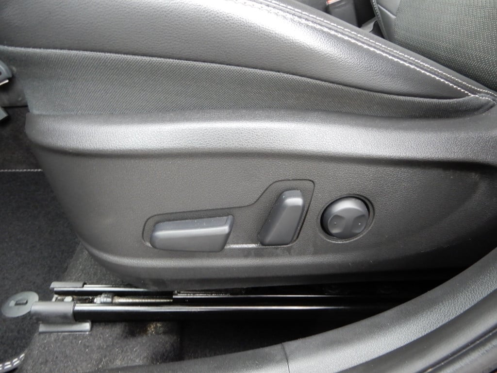 Hyundai Kona 1.6 gdi hev premium | 1e eig. | nl auto | trekhaak