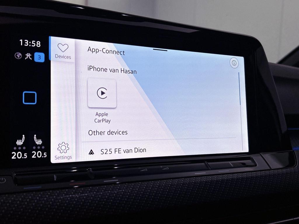 Volkswagen Golf 1.5 etsi r-line business | automaat | panoramadak | navigat