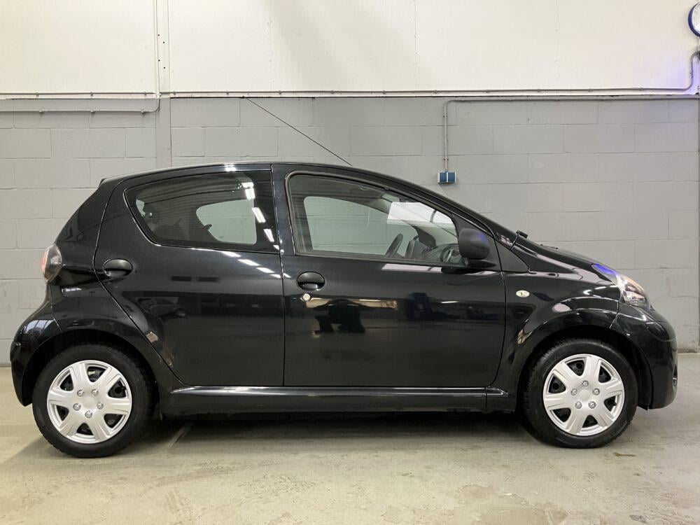 Toyota Aygo 1.0 VVT-i Now