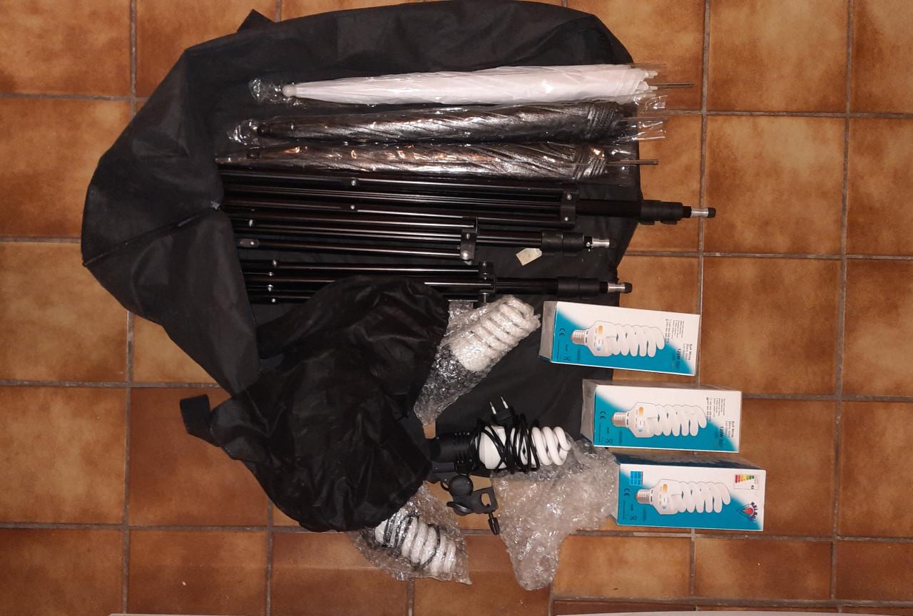 Complete lampenset voor fotoshoot inclusief. statieven en reservelampen