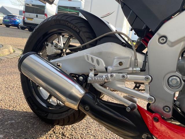 APRILIA RS4 50 SCHAKELBROMMER