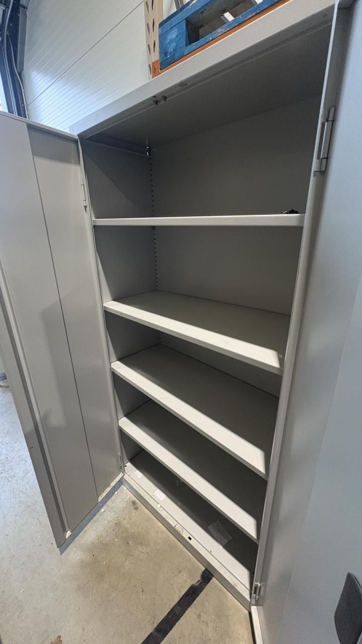 Stalen kast metalen kast dossierkast garagekast