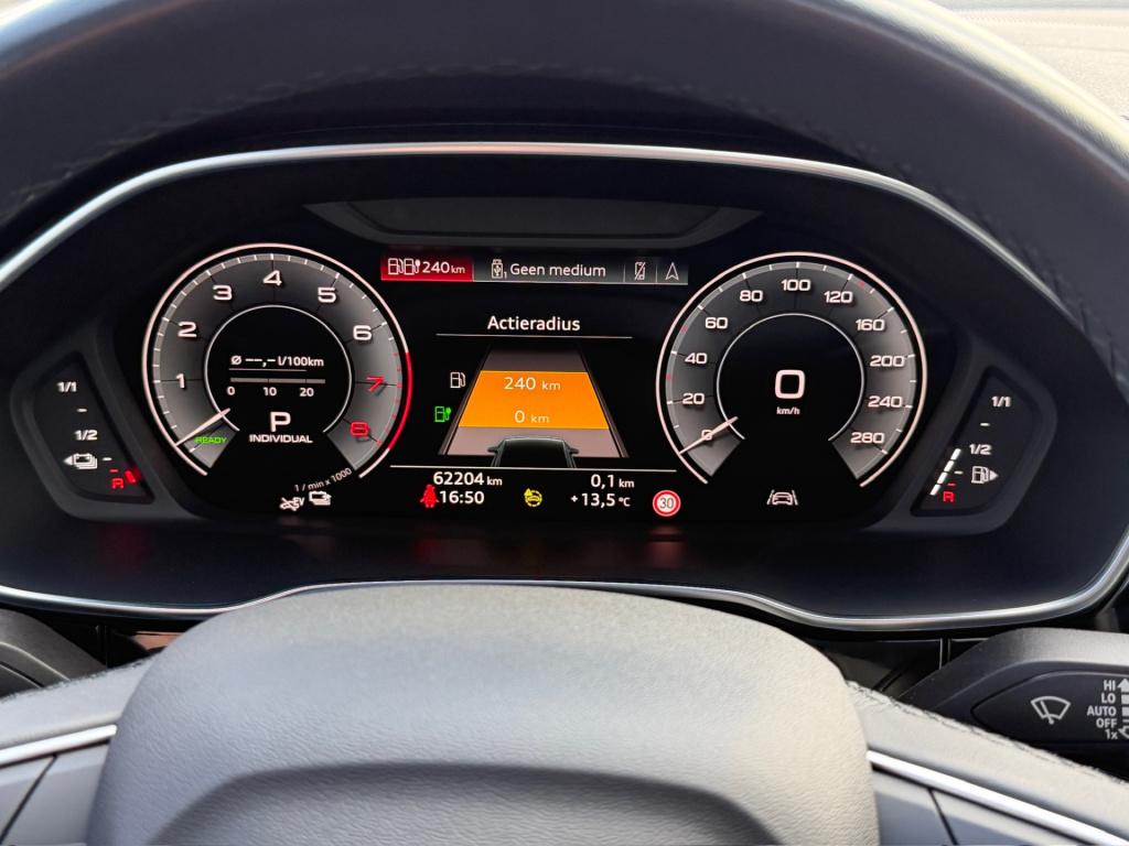 Audi Q3 45 tfsi e s-line | panoramadak | leder | sonos | carplay | led | ca