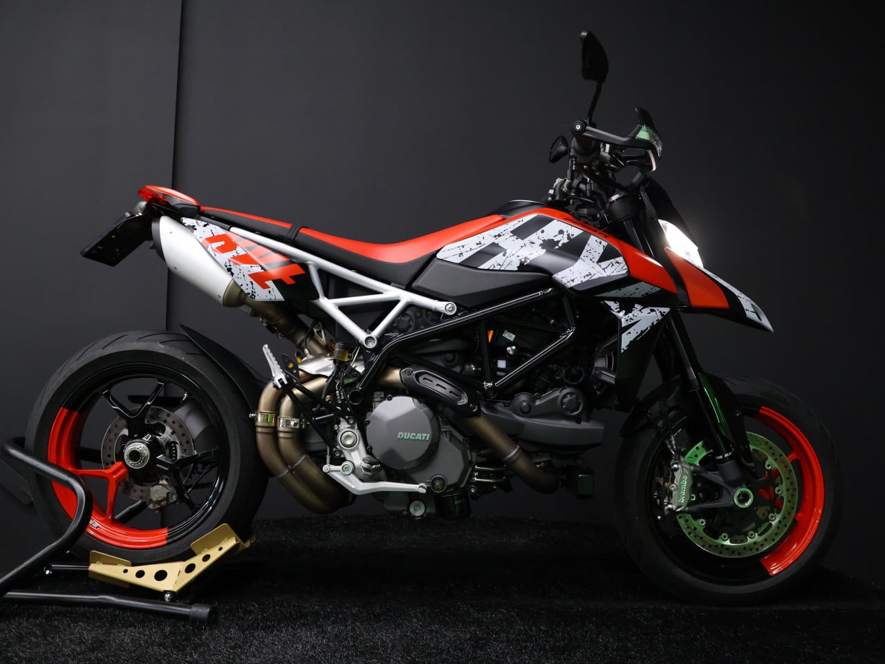 HYPERMOTARD 950 RVE | BTW Motor