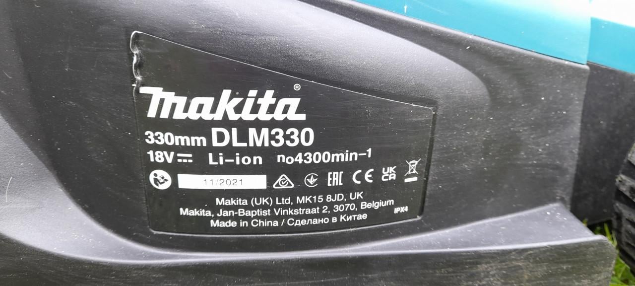 Grasmaaier makita 1 jaar oud