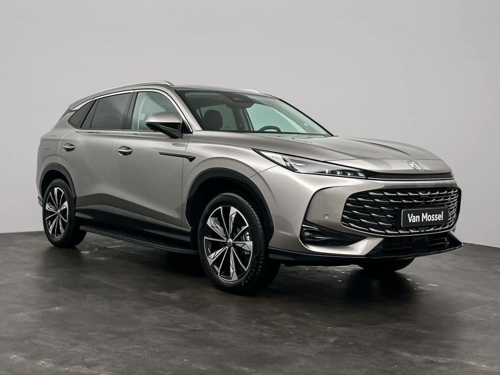MG Hs mg hybrid+ 1.5 luxury madness deal!