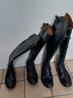 Te koop 2 paar leren rijlaarzen