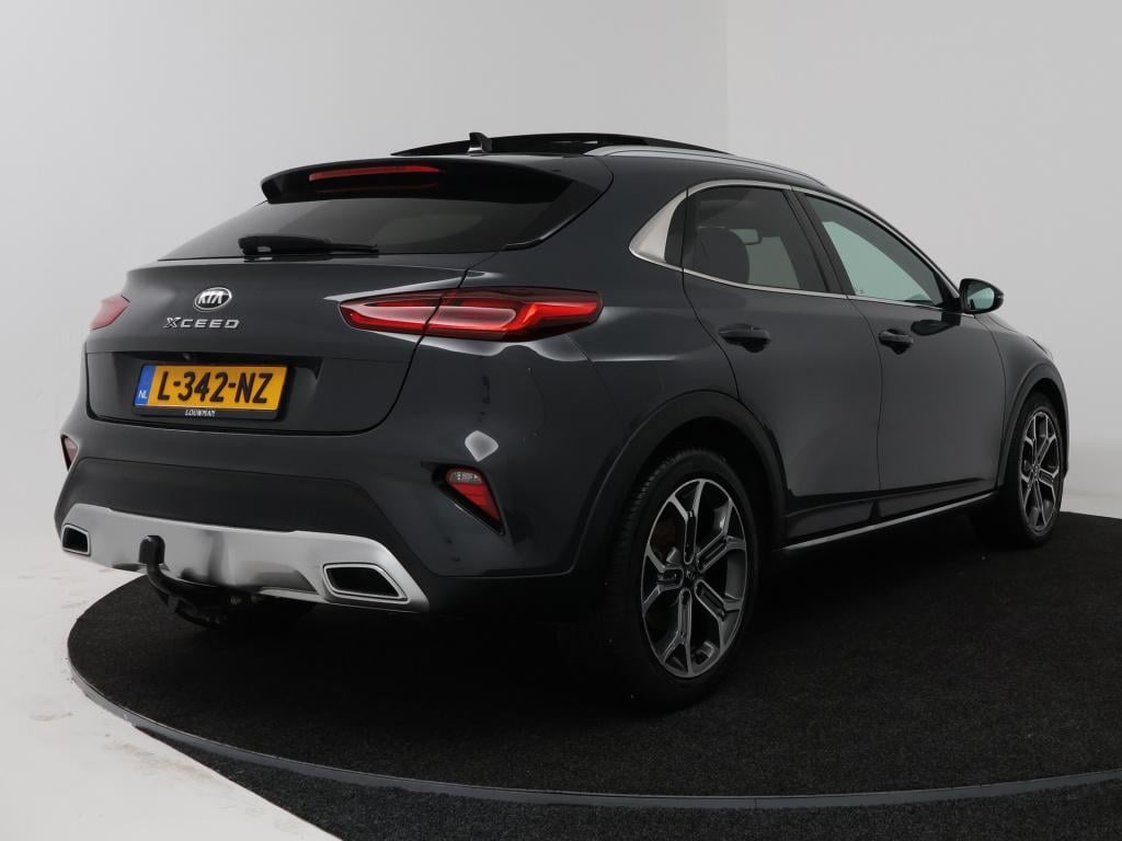 Kia Xceed 1.5 t-gdi mhev executiveline | trekhaak | schuifdak | jbl |