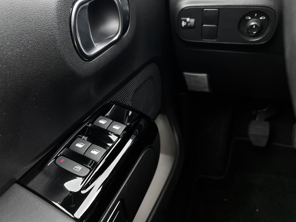 Citroen C3 83pk shine | rijklaar