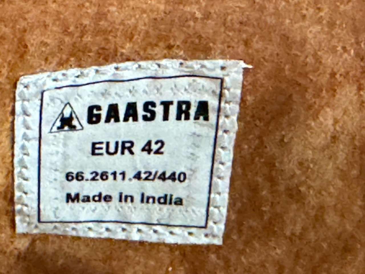 Stoere lage leren laarzen van Gaastra in maat 42