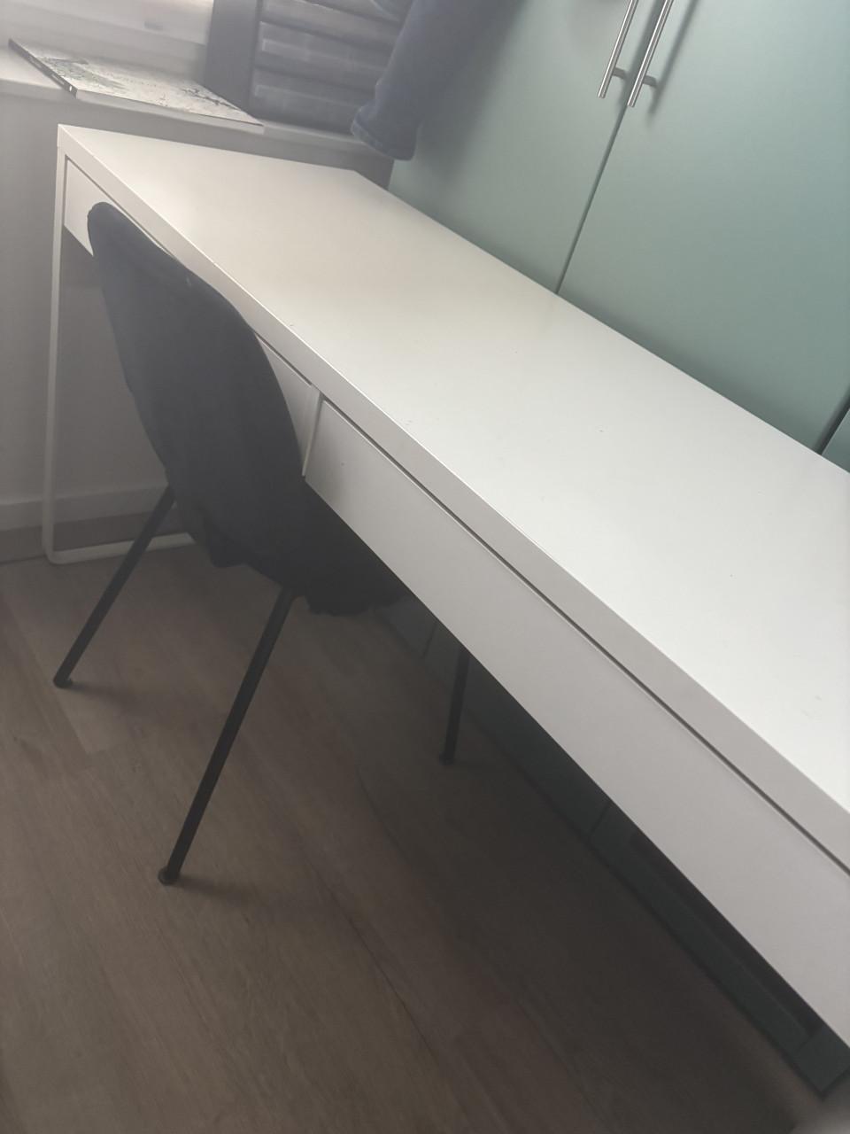 Bureau Ikea