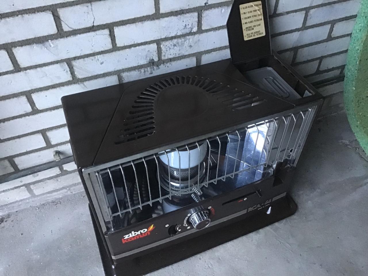 Zibro petroleum kachel RCA 66