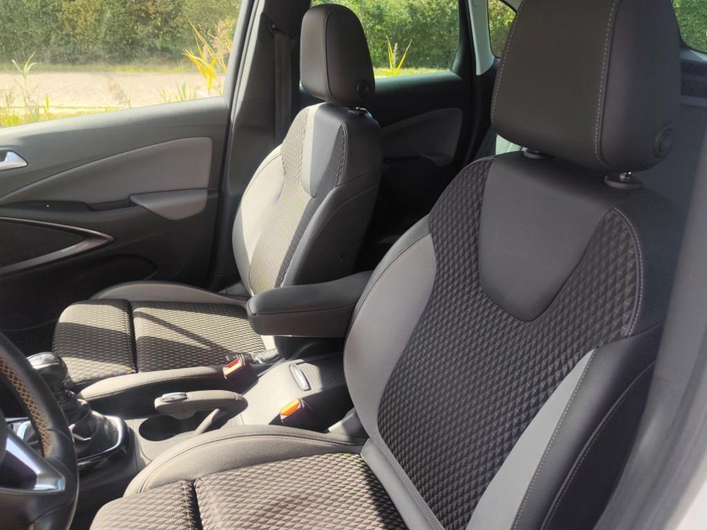 Opel Crossland X 1.2 turbo online edition