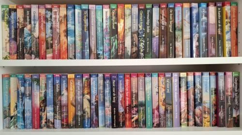 Gratis afhalen: 55st Candlelight Historische Roman