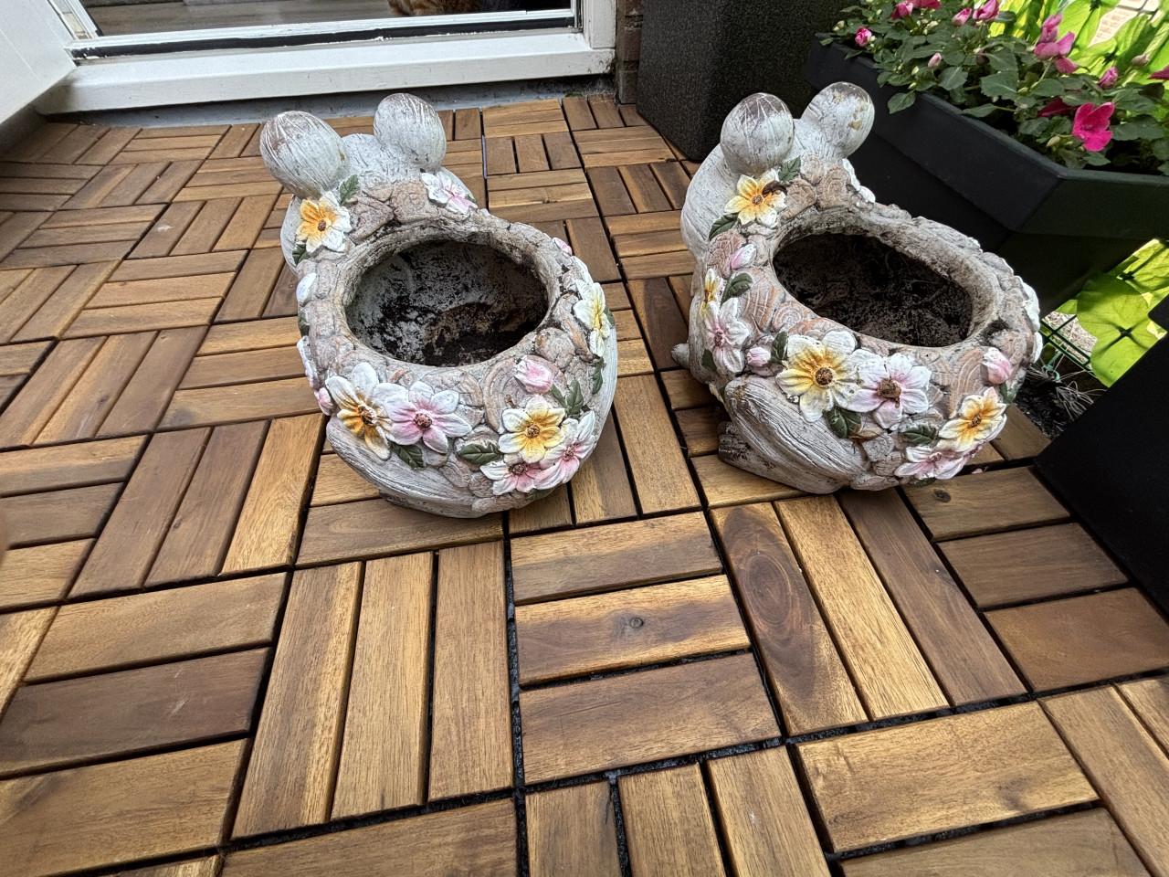 2 bloempotten