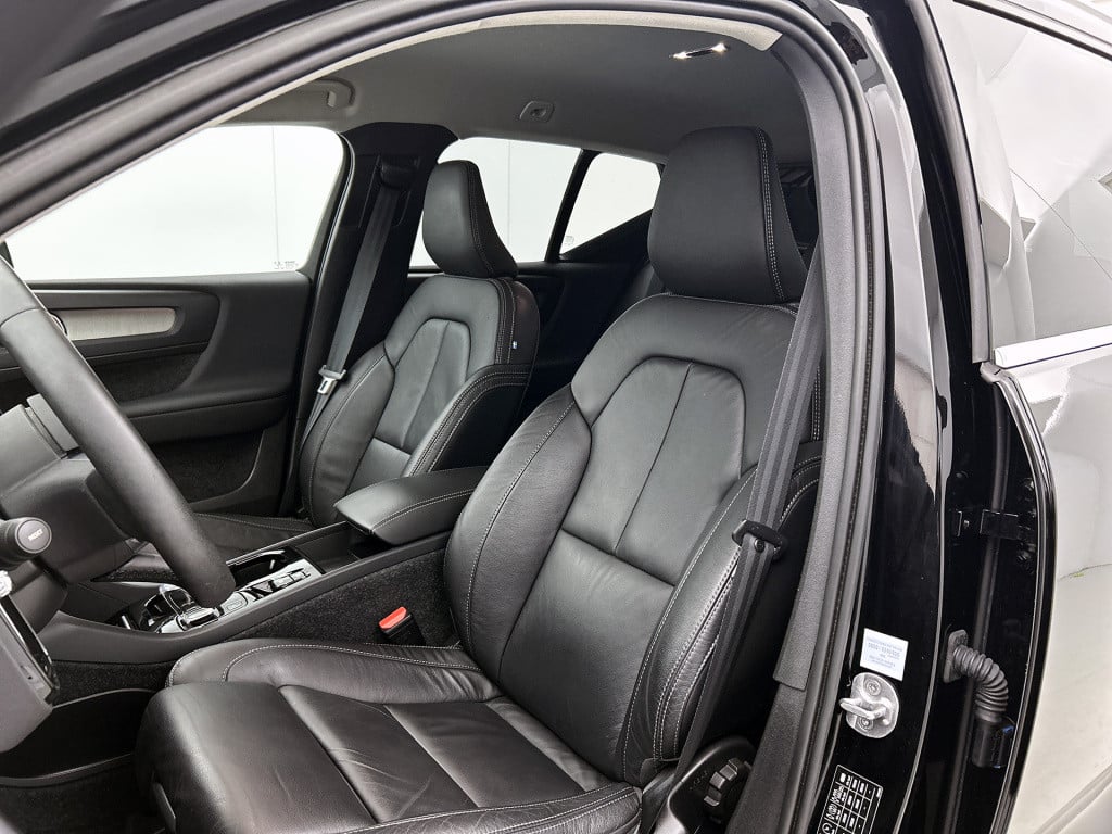 Volvo XC40 1.5 t4 recharge inscription key less | stoelverwarming |