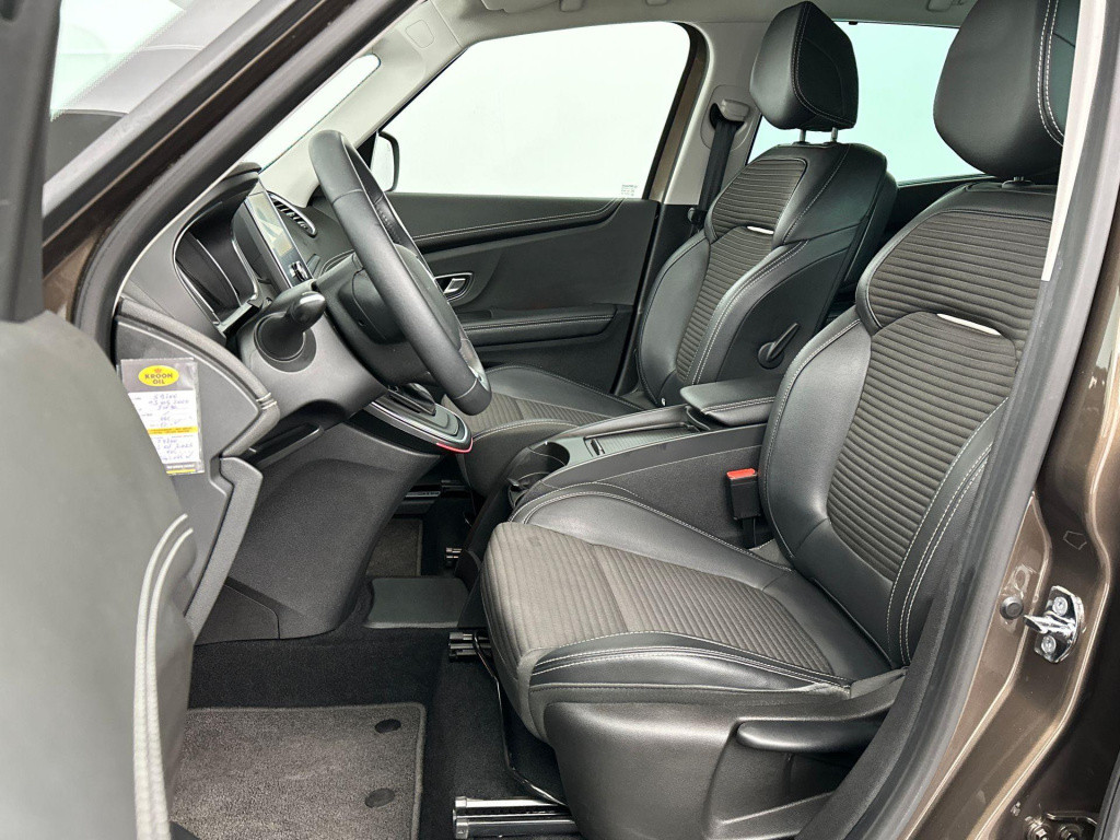 Renault Grand Scenic 1.3 tce intens | trekhaak 1850 kg | 5 persoons | parke