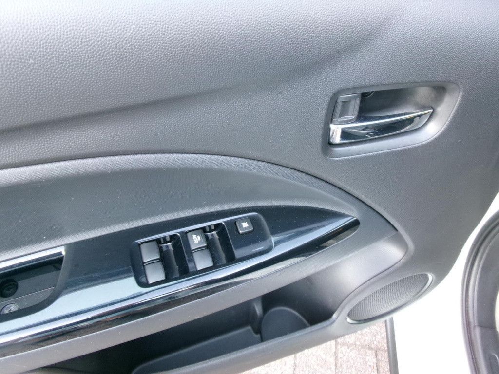 Mitsubishi Space Star 1.0 active, airco, navi, elec.ramen v+a, btw