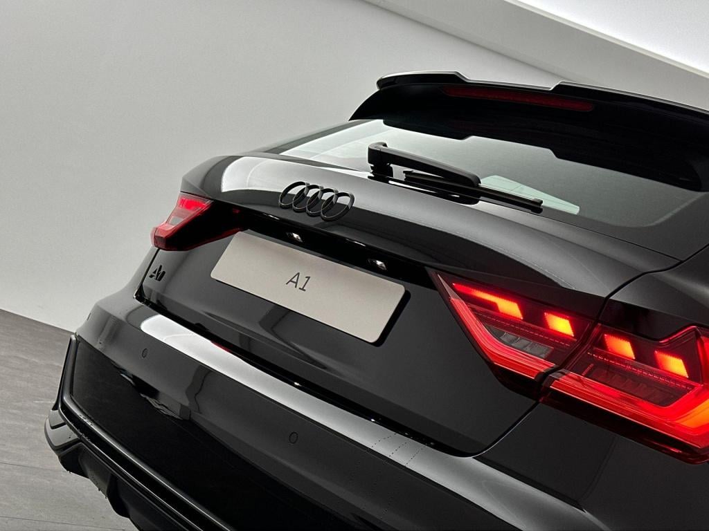 Audi A1 Sportback s edition 25 tfsi 70 kw / 95 pk sportback 7 versn.