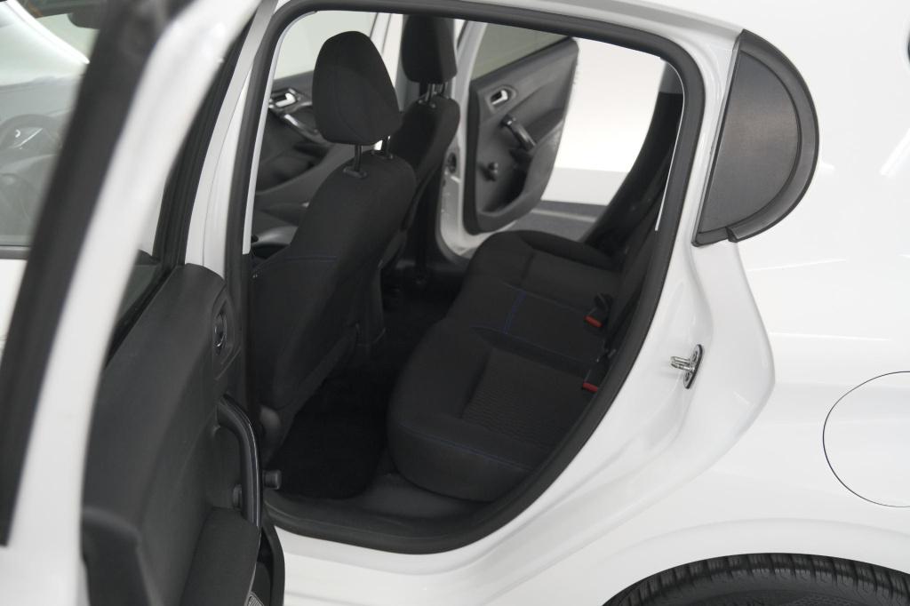 Peugeot 208 puretech 82 signature | parkeersensoren | apple carplay | navig