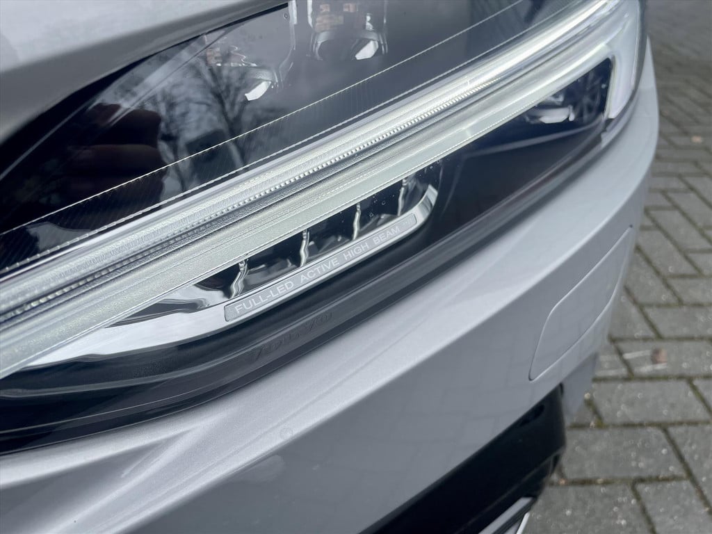 Volvo S90 b5 264pk ultimate dark| panodak| adap.cruise| harman kardon | he