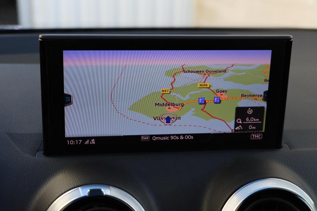 Audi Q2 35 tfsi s edition