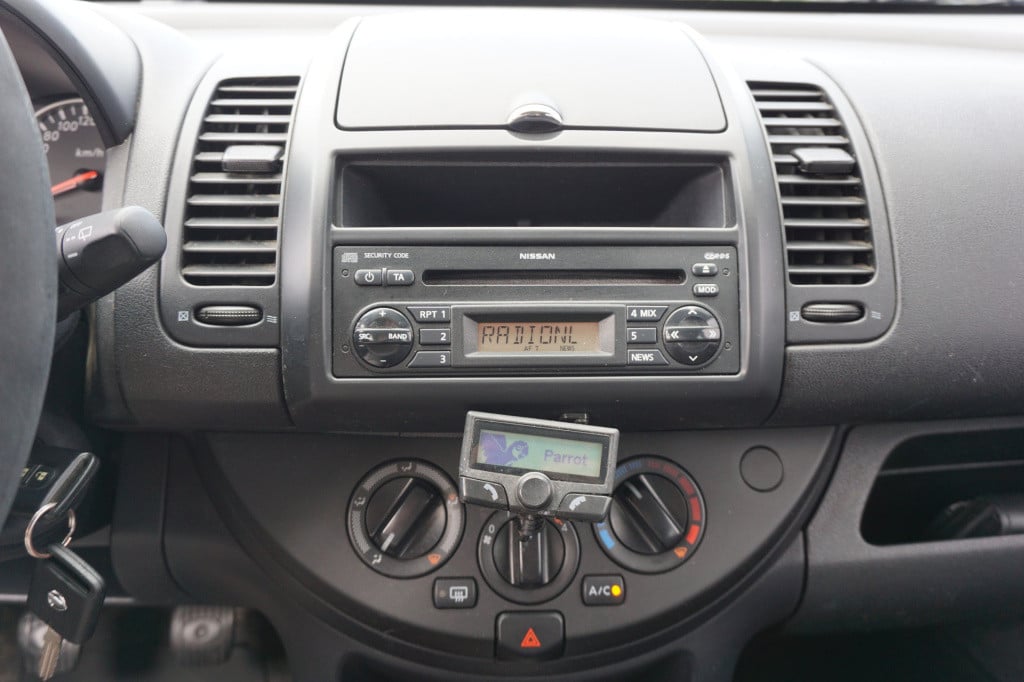 Nissan Note 1.4 visia airco / elektr. ramen / trekhaak / nap