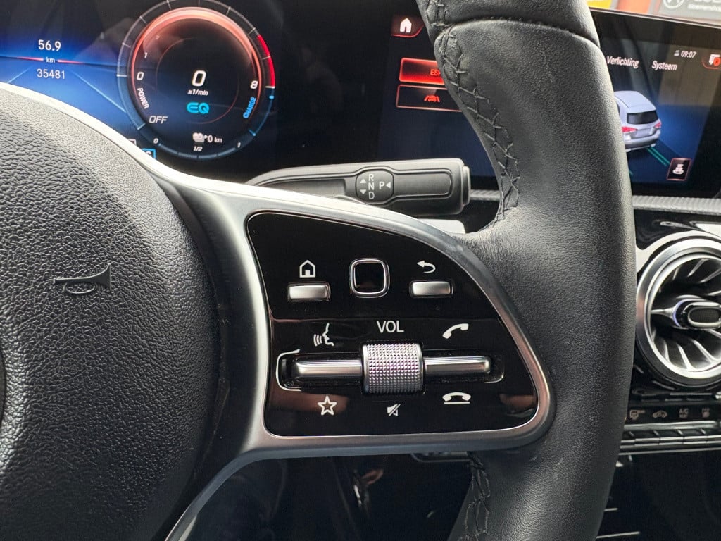 Mercedes-Benz A-Klasse 250 e business solution luxury limited