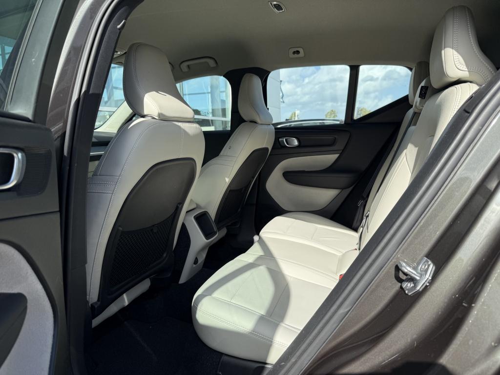 Volvo XC40 t4 190pk inscription| adap.cruise| trekhaak| camera| leder| stoe