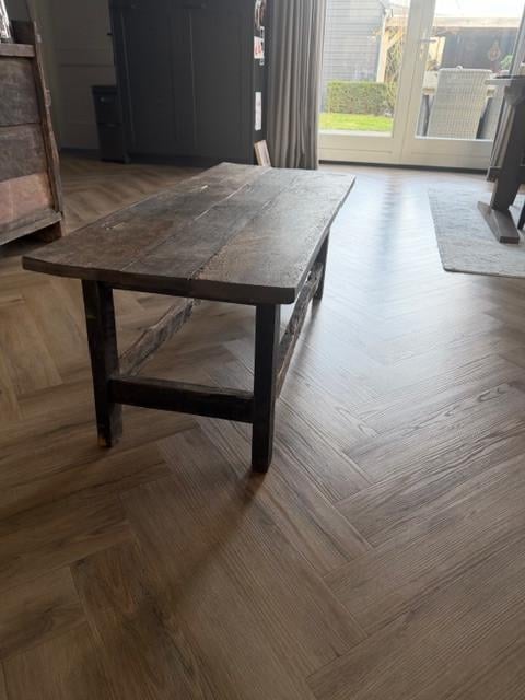 Oud houten salontafel 120X50
