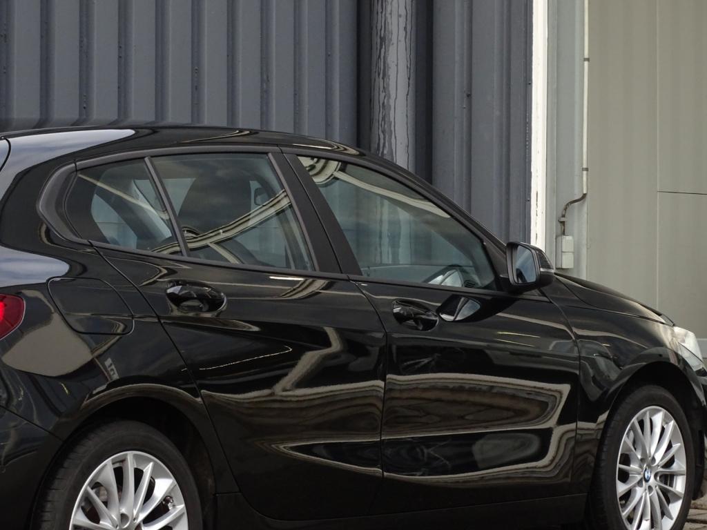 BMW 1 Serie 118i business edition | led | apple carplay /android auto