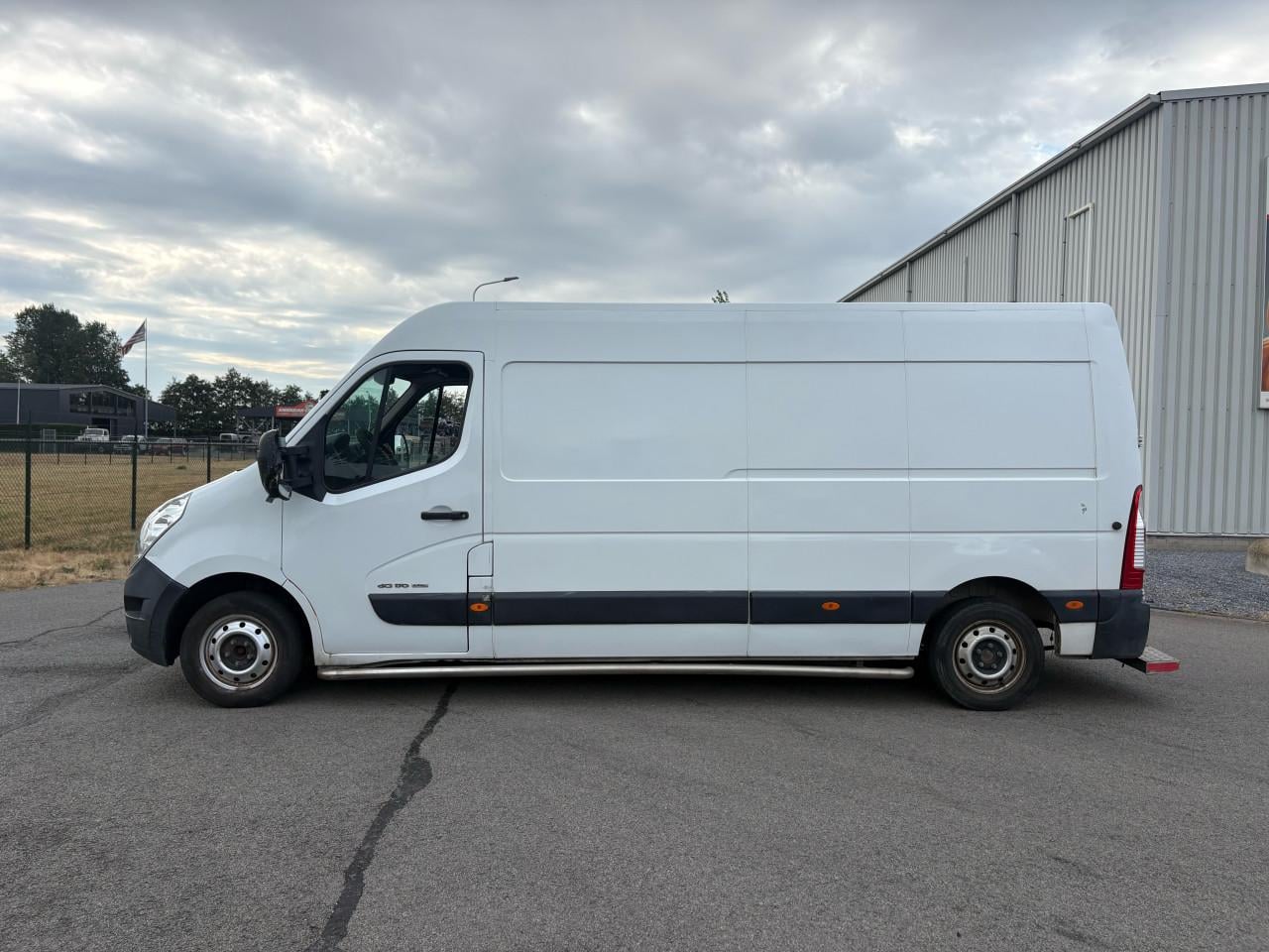 OPEL MOVANO 2.3 DIESEL / bj2011 / EURO5 / LEES BESCHRIJVINV
