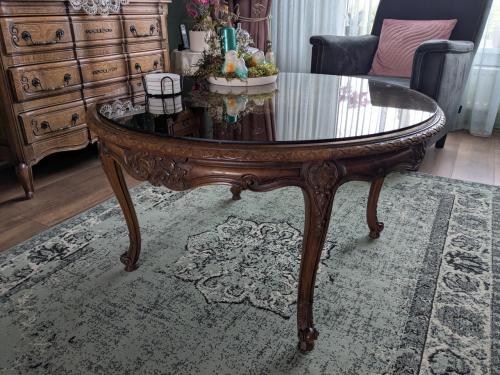 Antieke salontafel