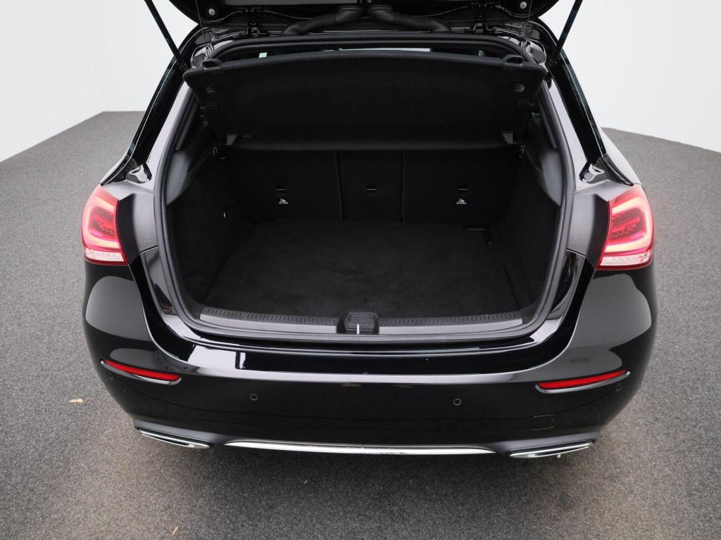 Mercedes-Benz A-Klasse 180 business solution luxury | automaat | apple carp