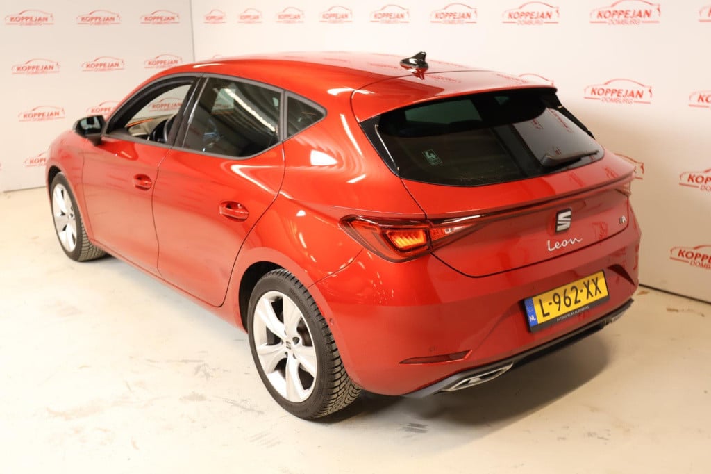 Seat Leon 1.0 tsi fr business intense nl auto, led, acc, appconnect, keyles