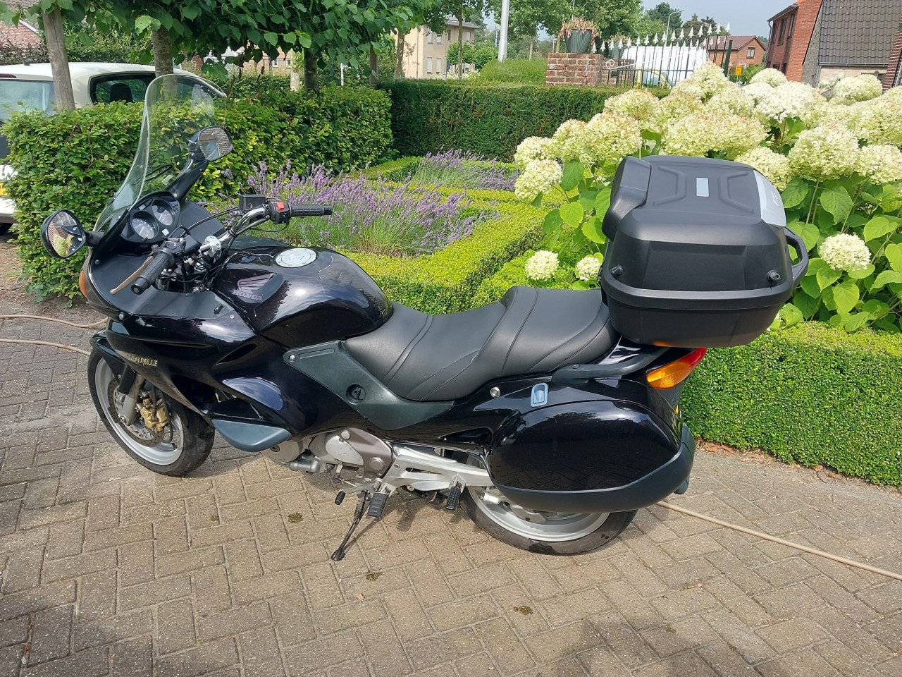 Honda Deauville