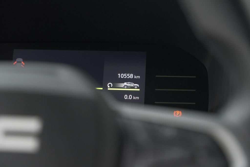 Dacia Duster mild hybrid 130 expression | camera | stoelverwarming | apple 