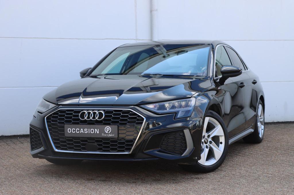 Audi A3 limousine 35 tfsi s edition 150pk s tronic