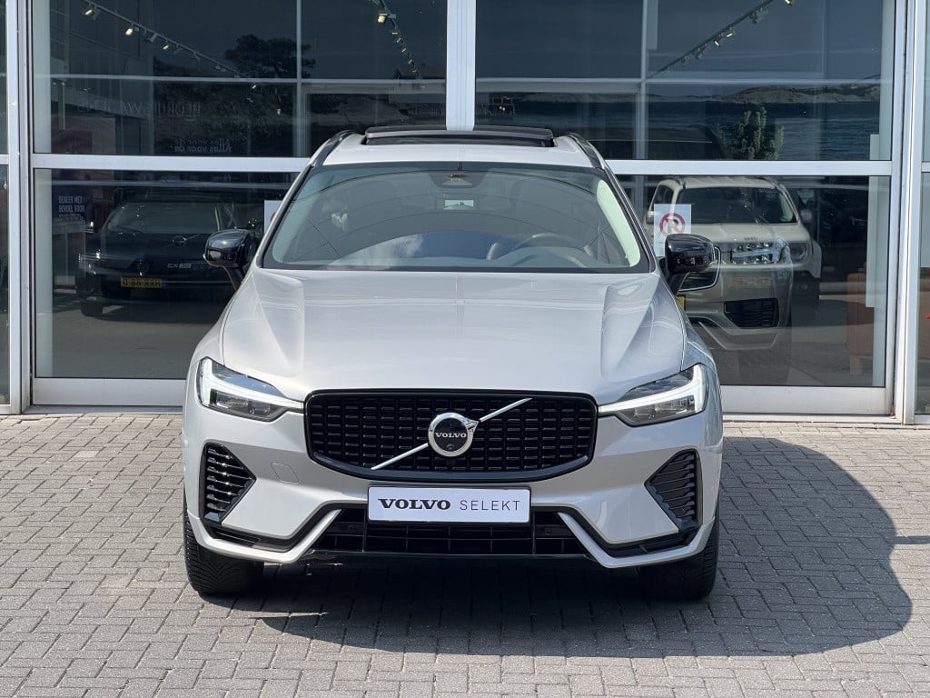 Volvo XC60 t6 398pk recharge dark| panodak| 360camera| trekhaak| adap.cruis