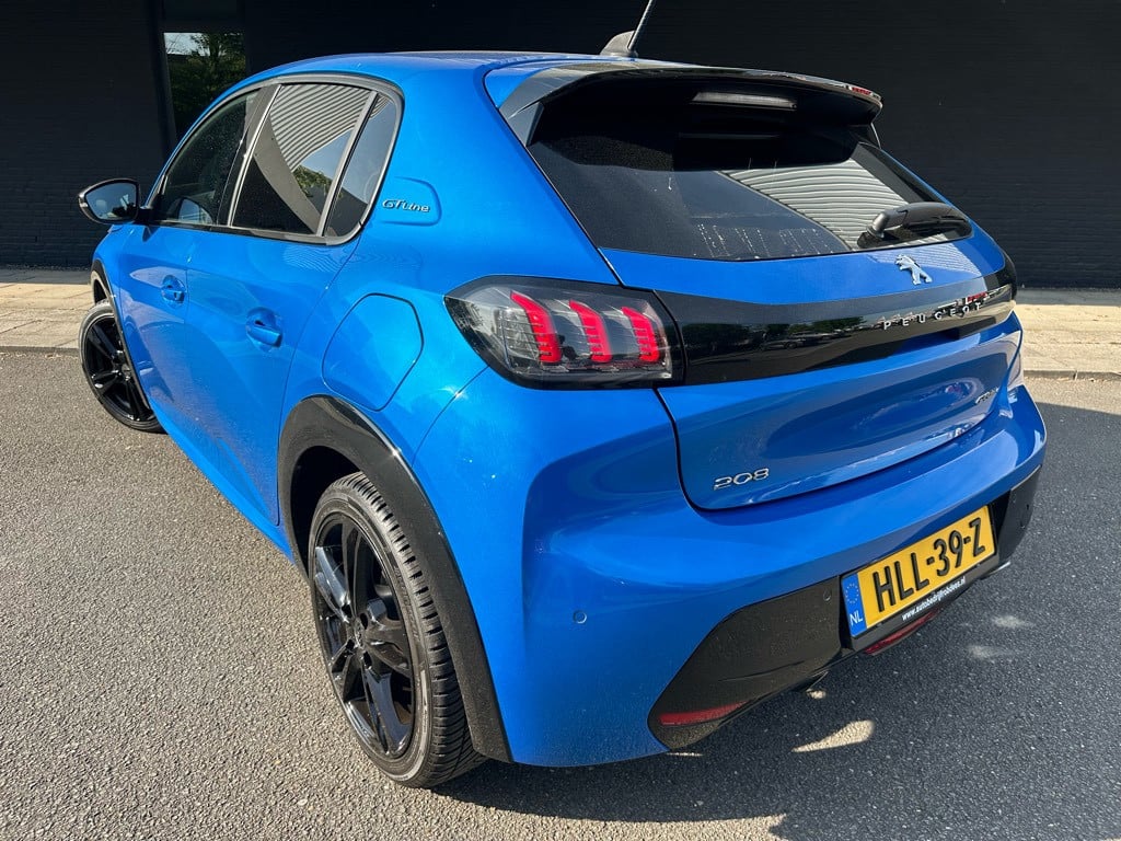 Peugeot 208 1.2 puretech gt-line