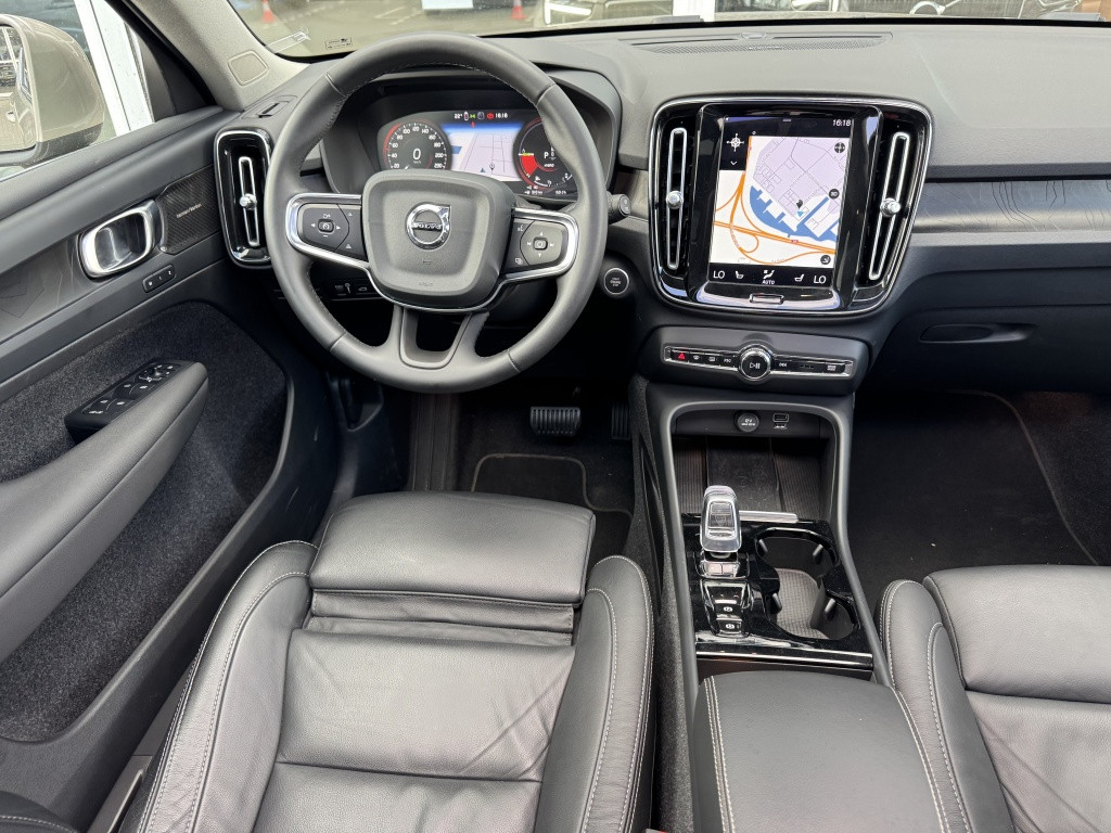 Volvo XC40 t5 262pk recharge ultimate bright| panodak| adap.cruise| leder|