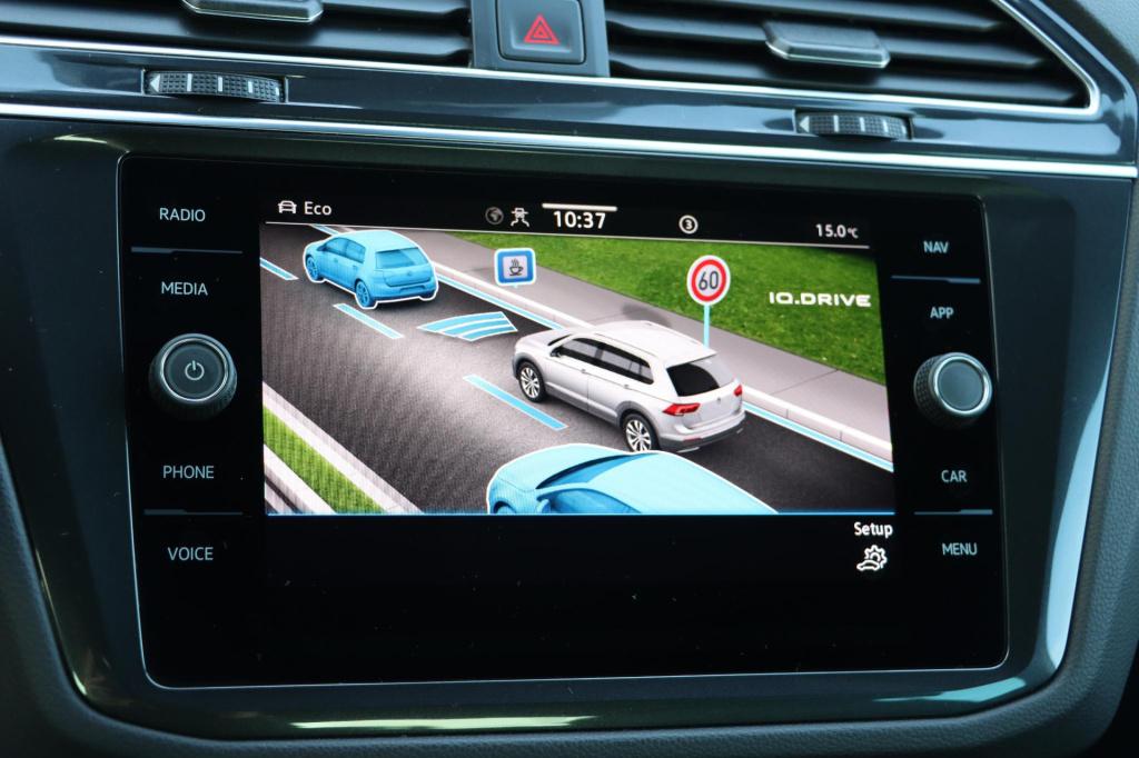 Volkswagen Tiguan 1.4 tsi ehybrid r-line business + 245pk dsg6